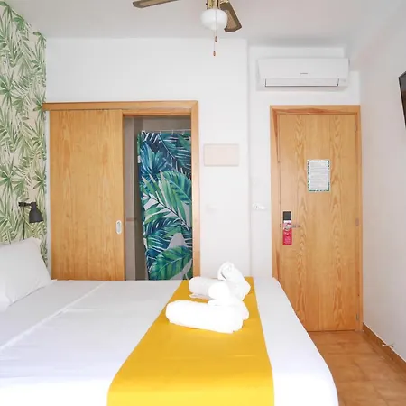 Nanit Ibiza Guest house